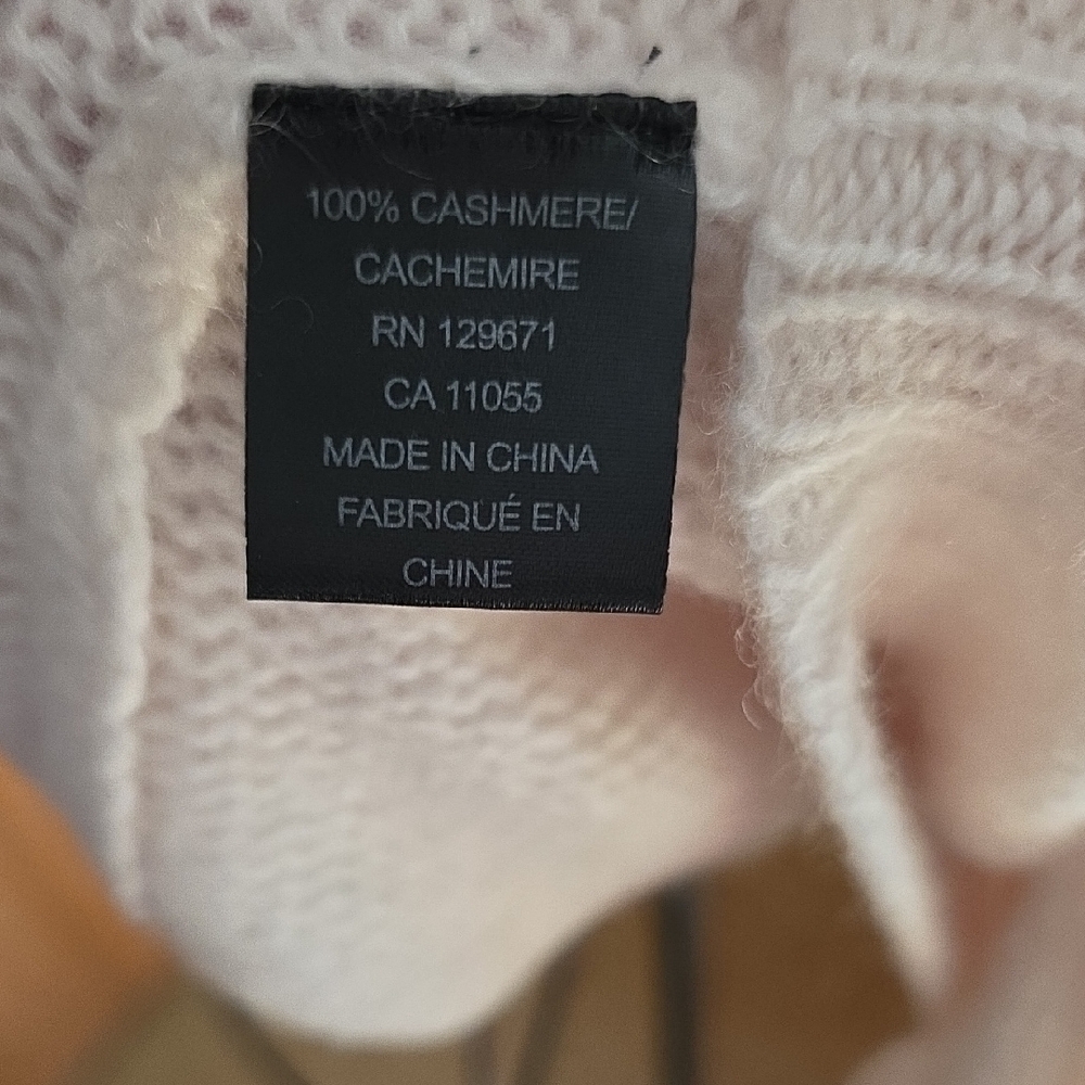 NWT 360 Cashmere cable knit sweater - Picture 8 of 8